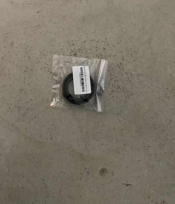 ซีลกันน้ำมัน NOK 27-40-6