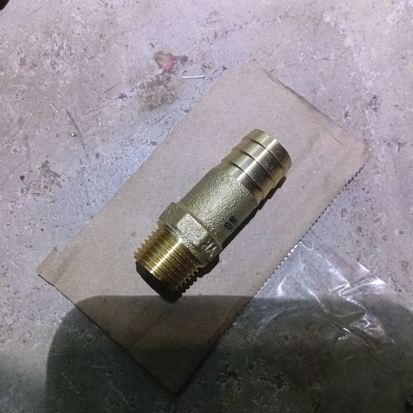 แป๊บสวมยาง 1.1/4" ทองเหลือง