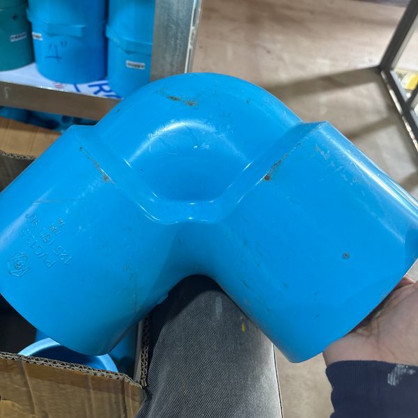 ข้องอ 5" หนา 90° PVC สีฟ้า