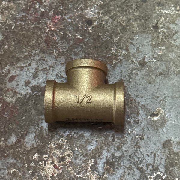 สามทาง 1/2" ทองเหลือง