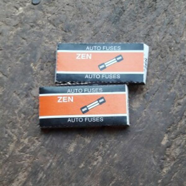 ฟิวส์ 25AMP  หลอดแก้ว ZEN  30MM