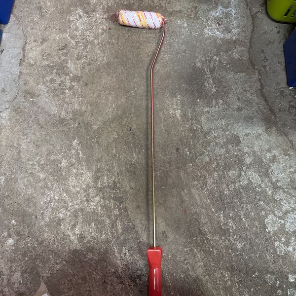 ลูกกลิ้งทาสี+ด้าม 4"*26" Eagle