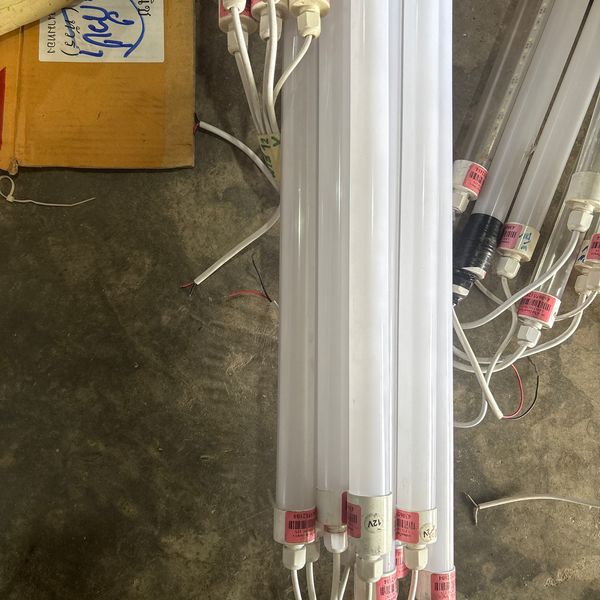 หลอดไฟ LED 12V  White ขุ่น 120cm