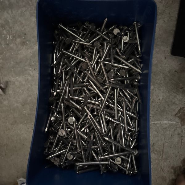 ตะปู 1.1/2" (กลม) STL