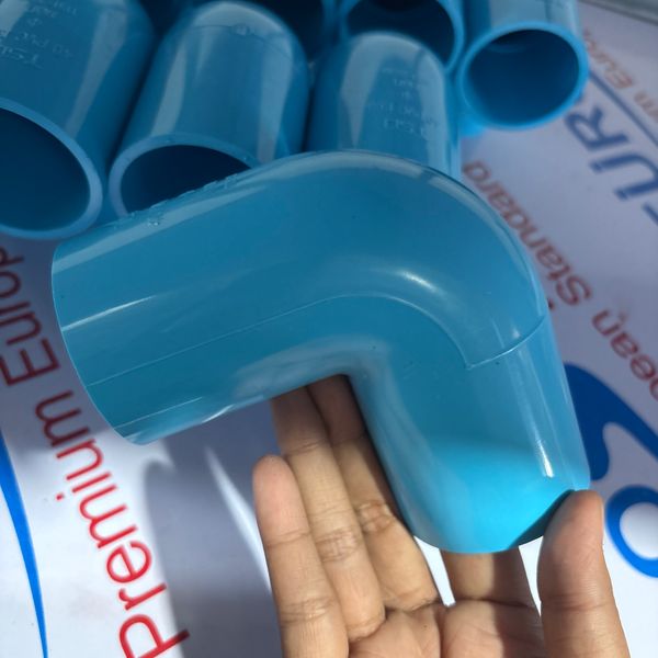 ข้องอ 1.1/2" หนา 90° PVC สีฟ้า