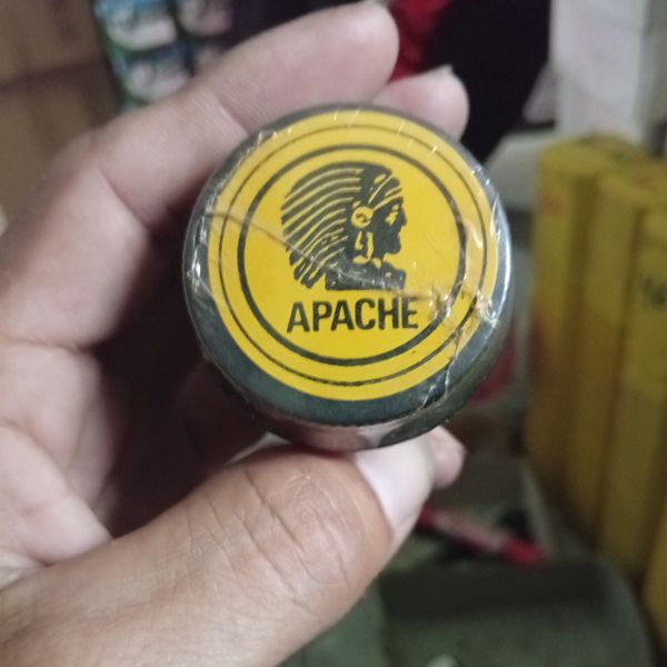 กาวยาง ตรา APACHE