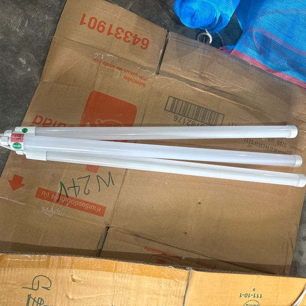หลอดไฟ LED 24V Green ขุ่น 60cm
