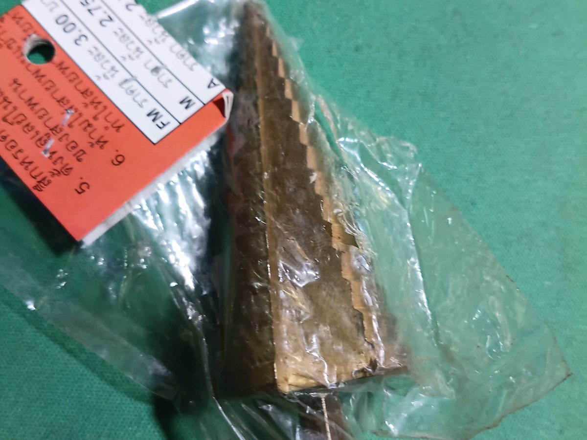 ดอกสว่านทรงเจดีย์