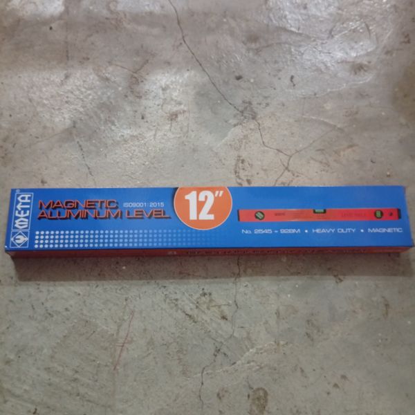 ระดับน้ำมีเนียมแม่เหล็ก ยี่ห้อ META 12นิ้ว 92-BM