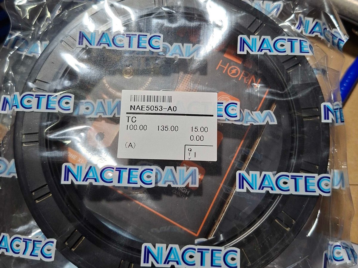 ซีลกันน้ำมัน NOK 100-135-15