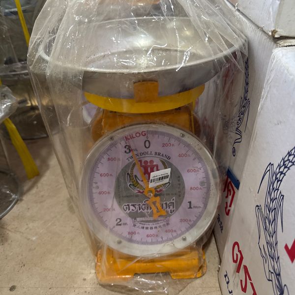 เครื่องชั่ง ตรา ตุ๊กตาคู่ 3 kg