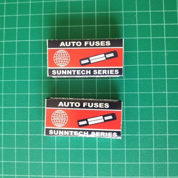 ฟิวส์ 3AMP หลอดแก้ว  TOSHINO  30MM