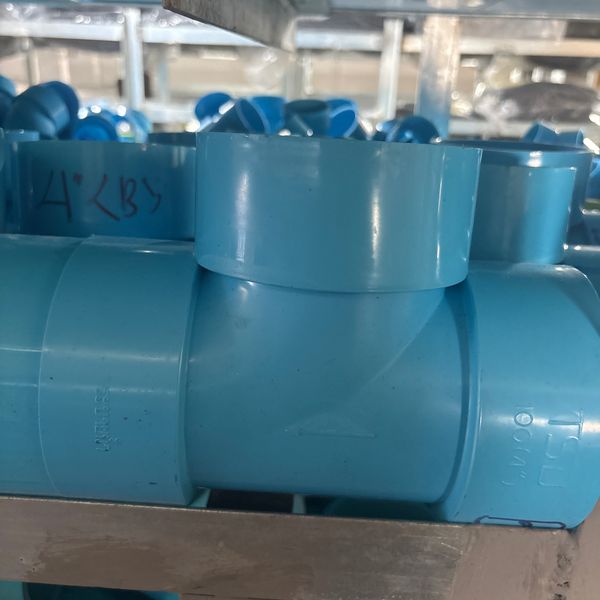สามทาง 4" PVC บาง สีฟ้า