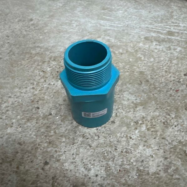 ข้อต่อตรงเกลียวนอก 2" PVC สีฟ้า