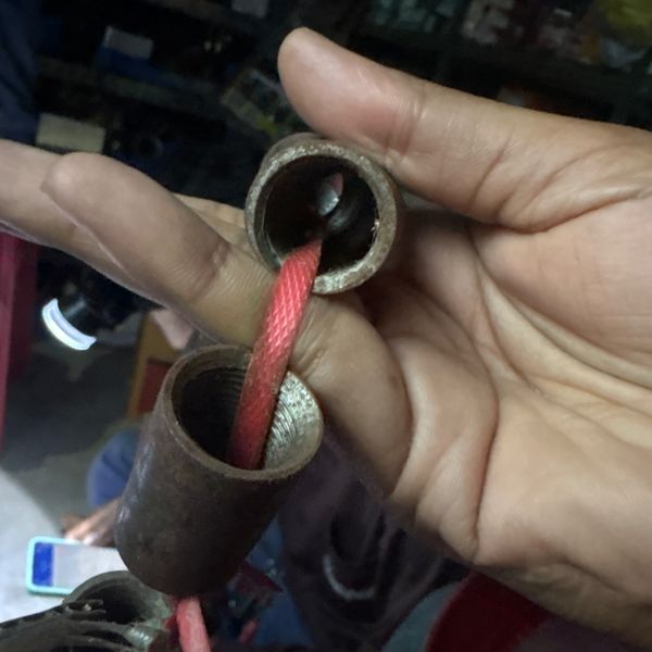 ต่อตรงเกลียวในเหล็ก 3/8“
