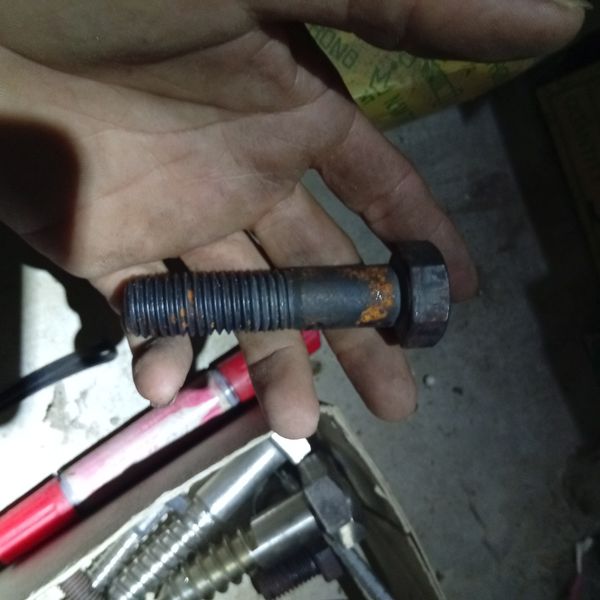 สกรู NF 3/4*2"