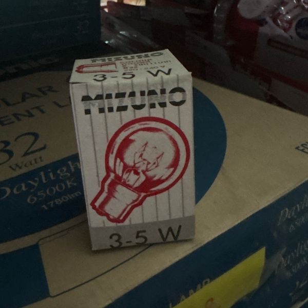 หลอดไฟสี MIZUNO 3-5W G40